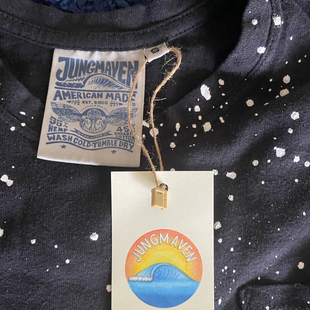 Jungmaven hemp T-shirt, Men S, NWT, Black with white splatters.